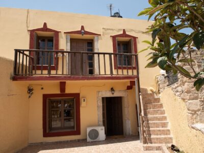 Gortis House for rent in Agii Deka South Crete