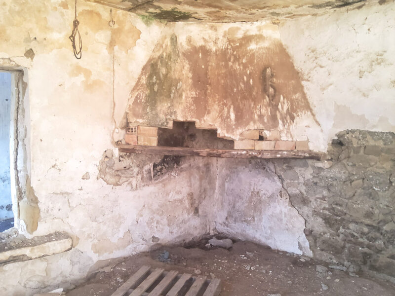 Old Stone House for sale in Zaros, South Crete