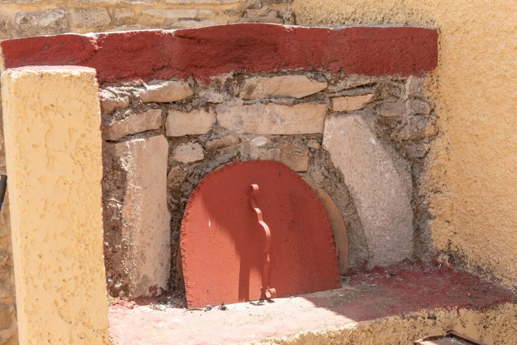 Gortis House for rent in Agii Deka South Crete