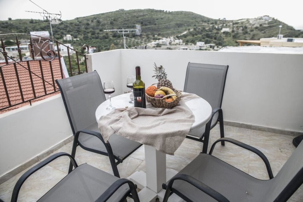 Studio Galatia for rent in Kamilari, South Crete