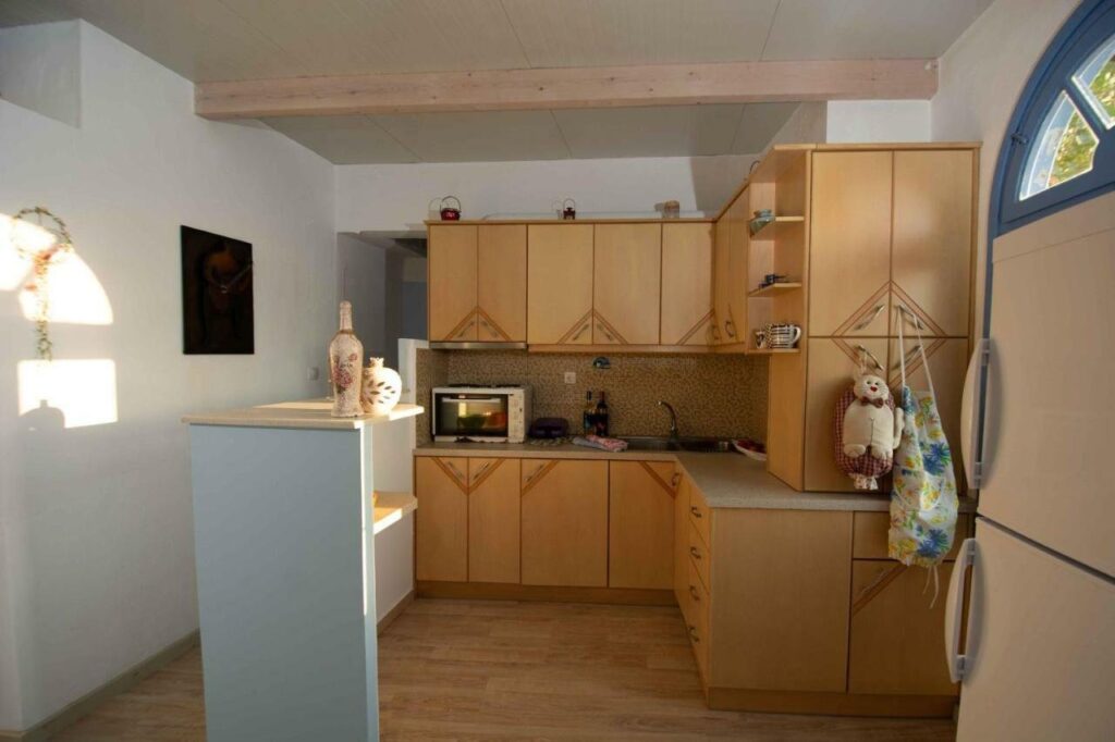 Castri House for rent in Matala, South Crete