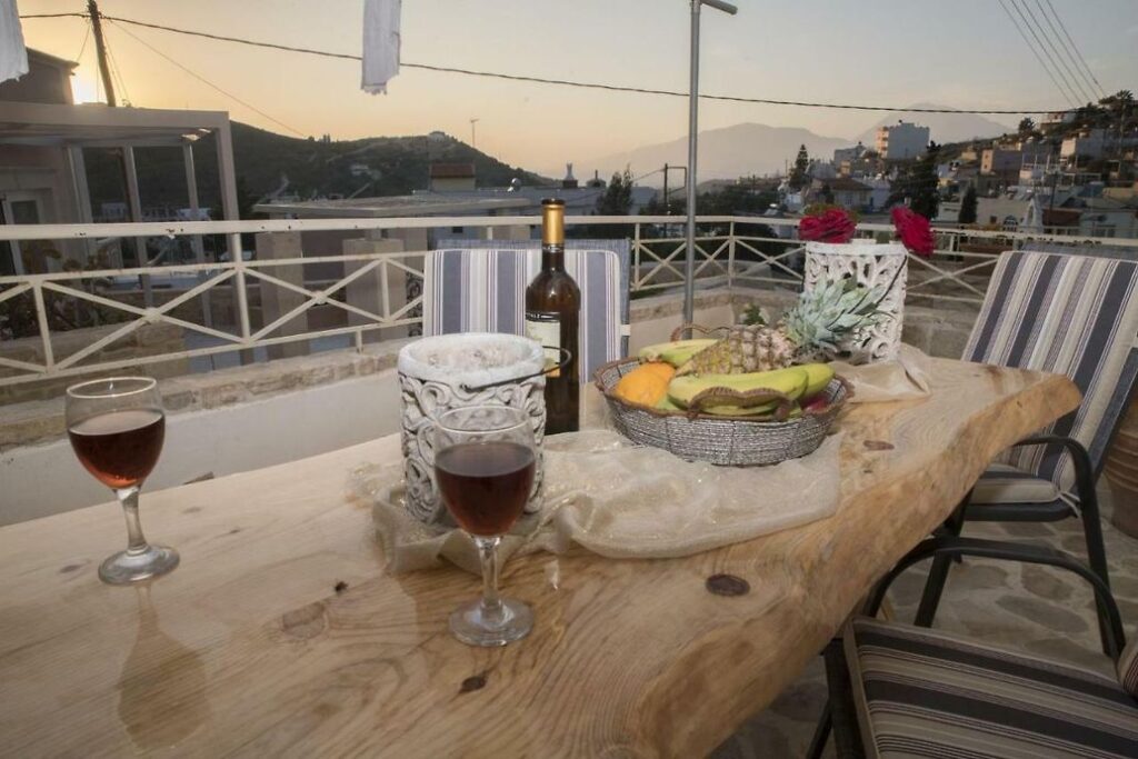 Kleopatra Apartment for rent in Kamilari, South Crete