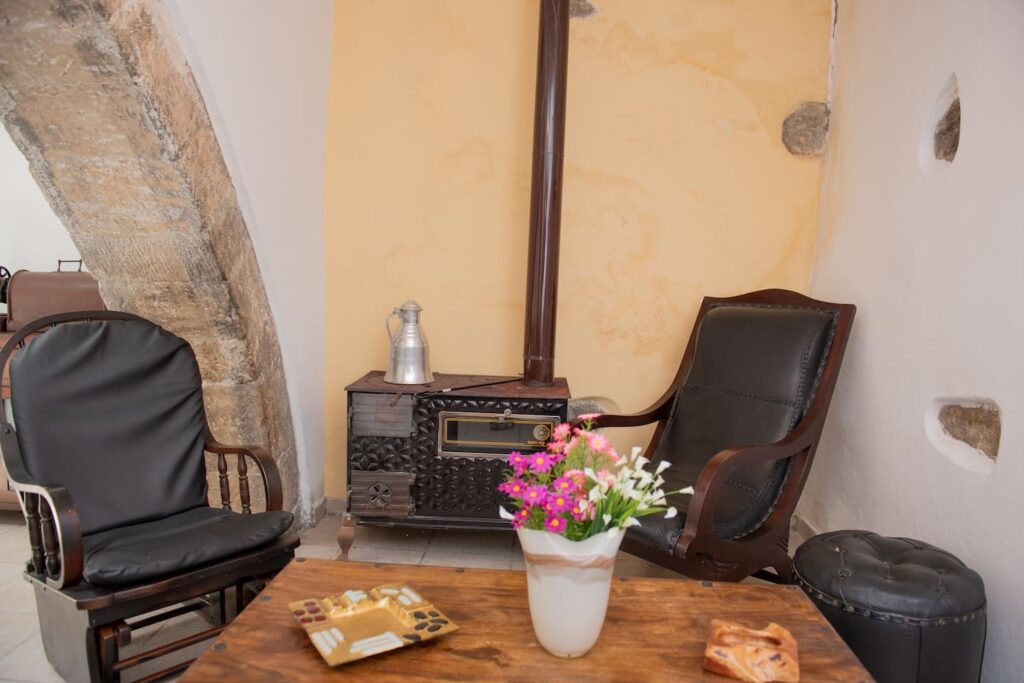 Gortis House for rent in Agii Deka South Crete