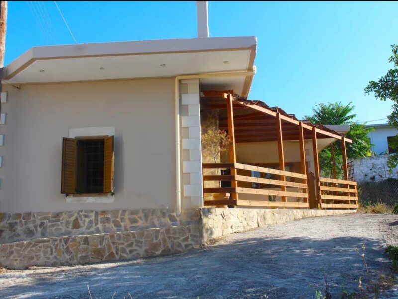 House for rent in Pombia, South Crete