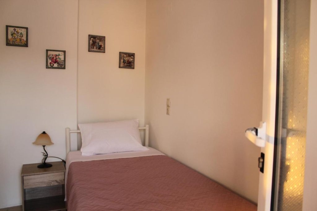 Dimokritos Apartment for rent Pitsidia, South Crete