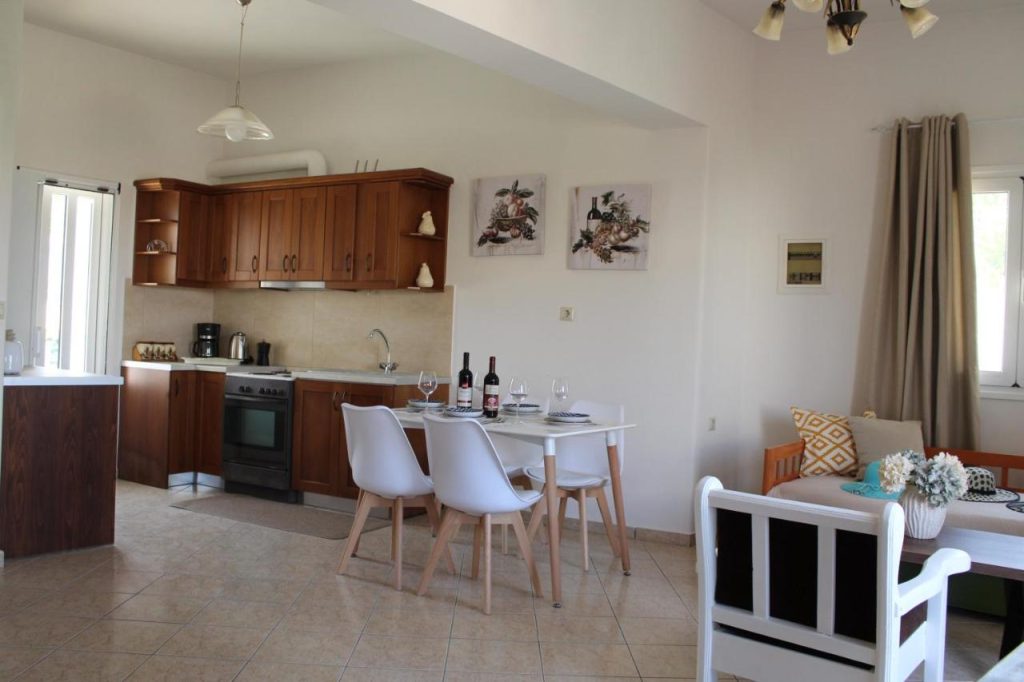 Dimokritos Apartment for rent Pitsidia, South Crete