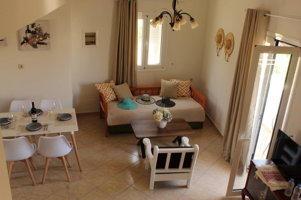 Dimokritos Apartment for rent Pitsidia, South Crete