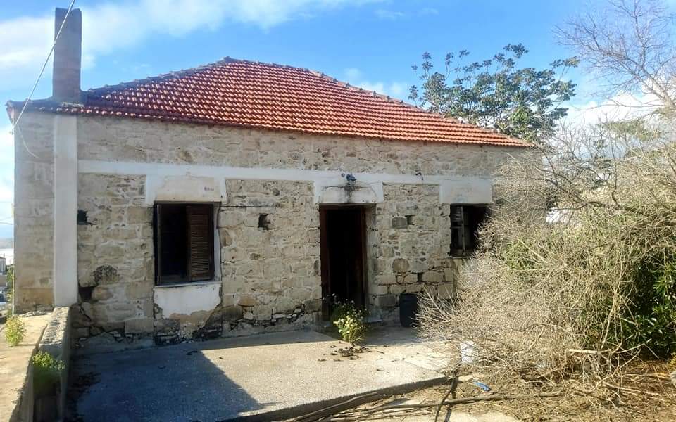 Old House for sale in Petrokefali, South Crete
