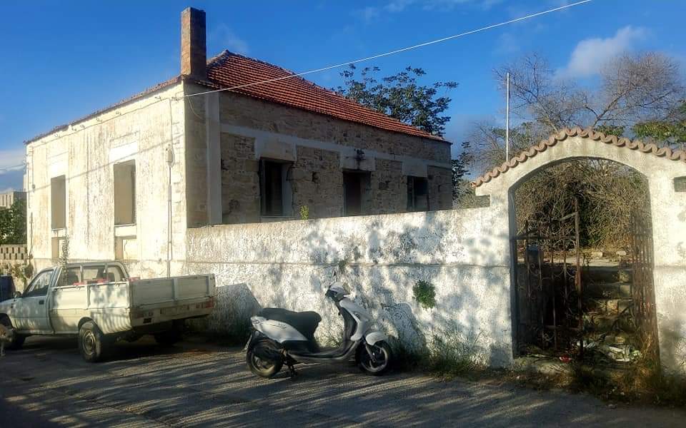Old House for sale in Petrokefali, South Crete