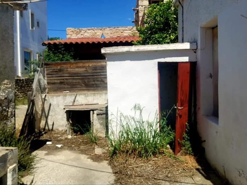 Old House for sale in Pitsidia, South Crete