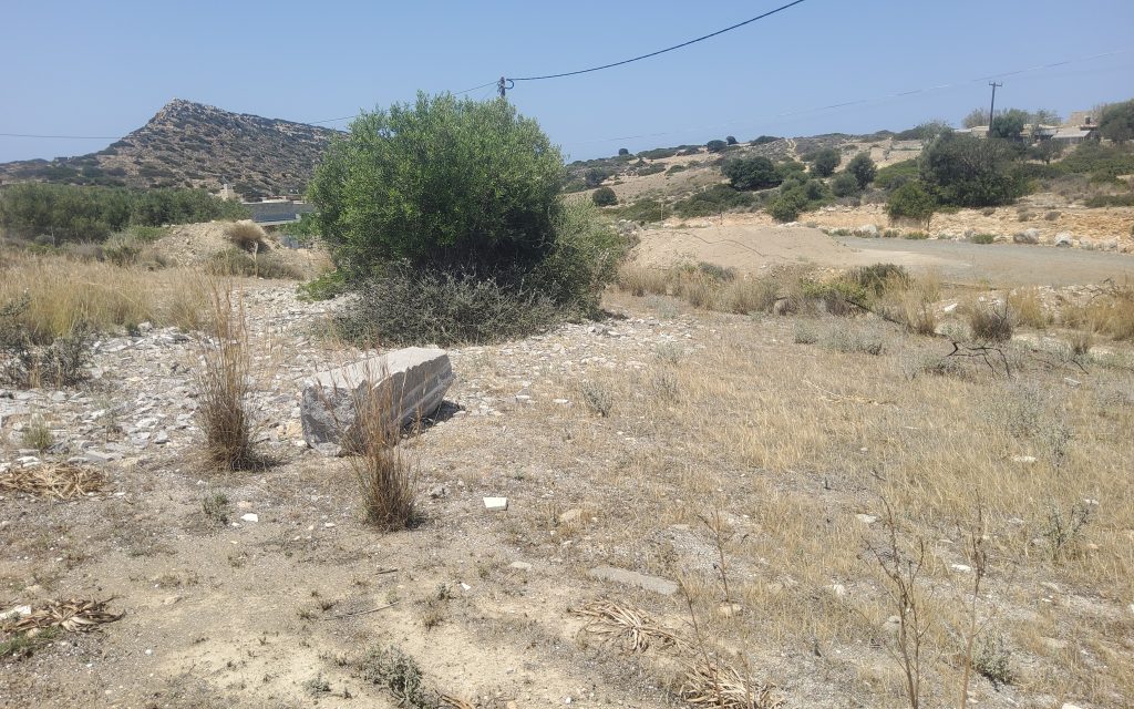Plot for Sale between Pitsidia and Matala