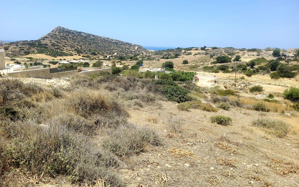 Plot for Sale between Pitsidia and Matala