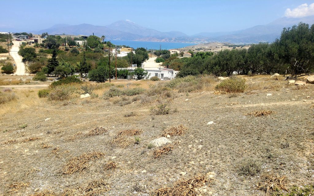 Plot for Sale between Pitsidia and Matala