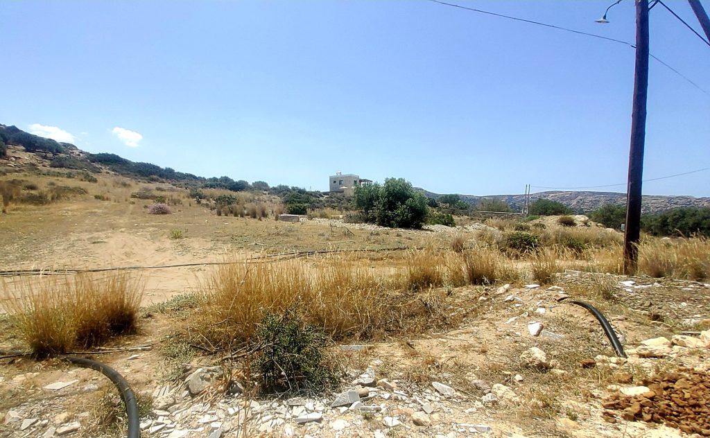 Plot for Sale between Pitsidia and Matala