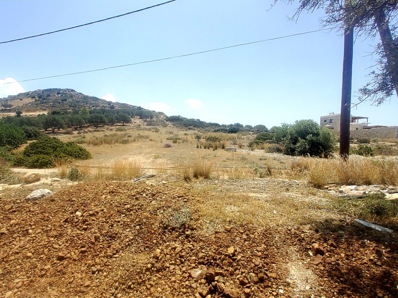 Plot for Sale between Pitsidia and Matala