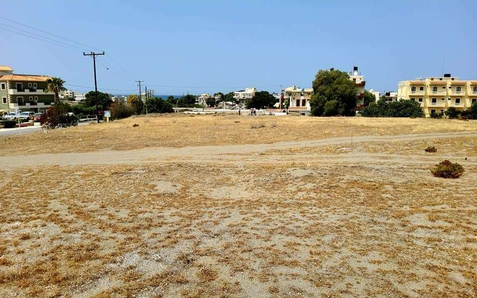 Plot for sale in Kalamaki No3
