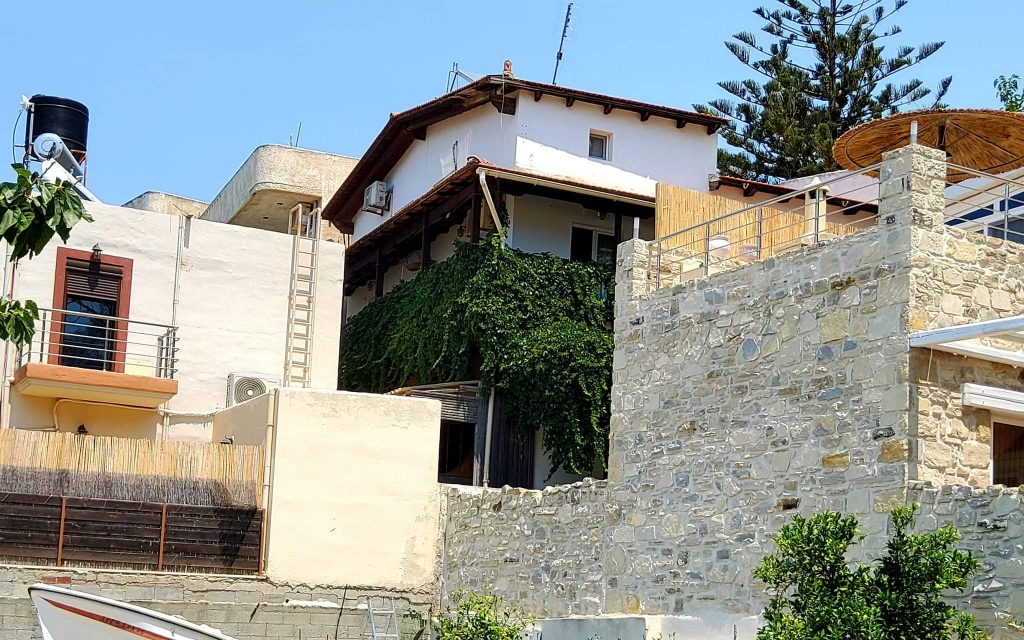 Building for sale inside Pitsidia South Crete
