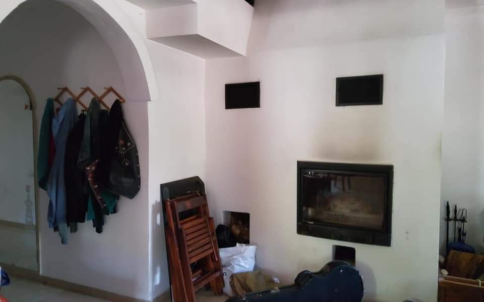 Building for sale inside Pitsidia South Crete