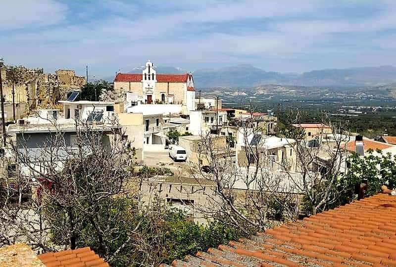 Old stone Cretan Mansion for sale in Plora South Crete