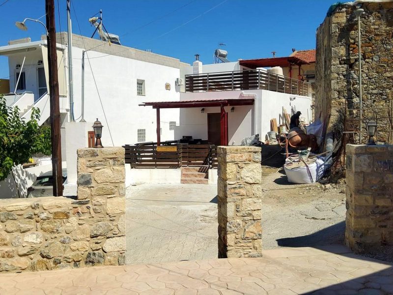 Renovated House for Wintertime-Rent in Kouses