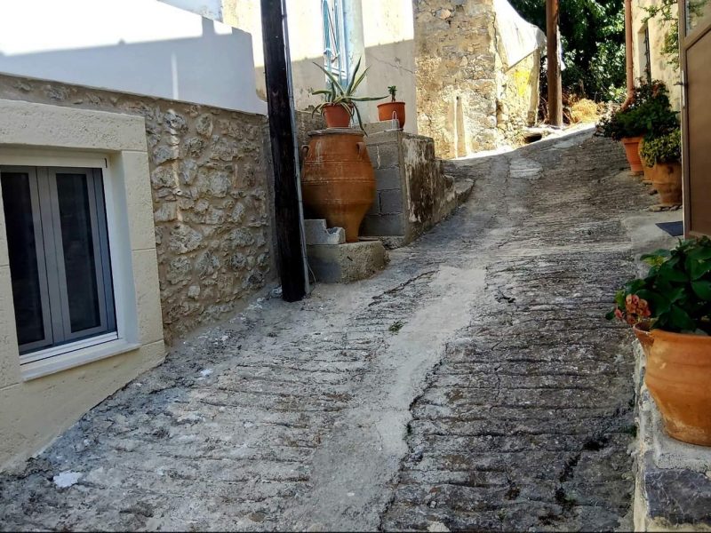 Renovated House for Wintertime-Rent in Kouses