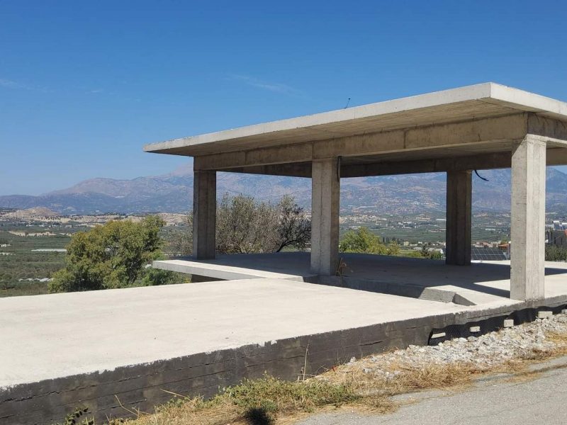 Building for sale in Kouses South Crete