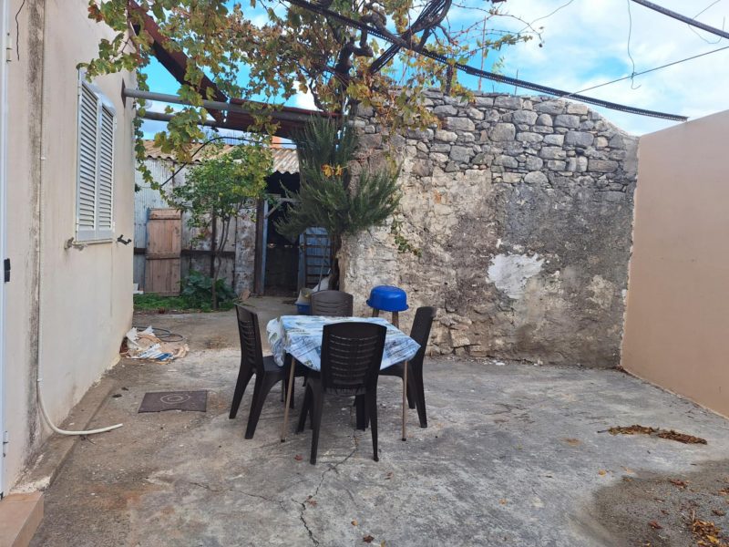 Renovated stone House for rent in Agii Deka