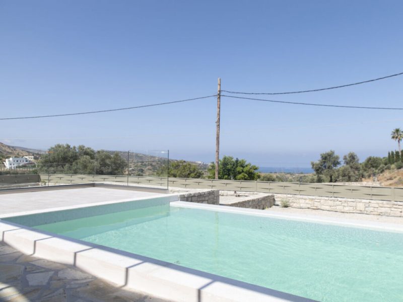 Luxurious villa for sale in Pitsidia South Crete