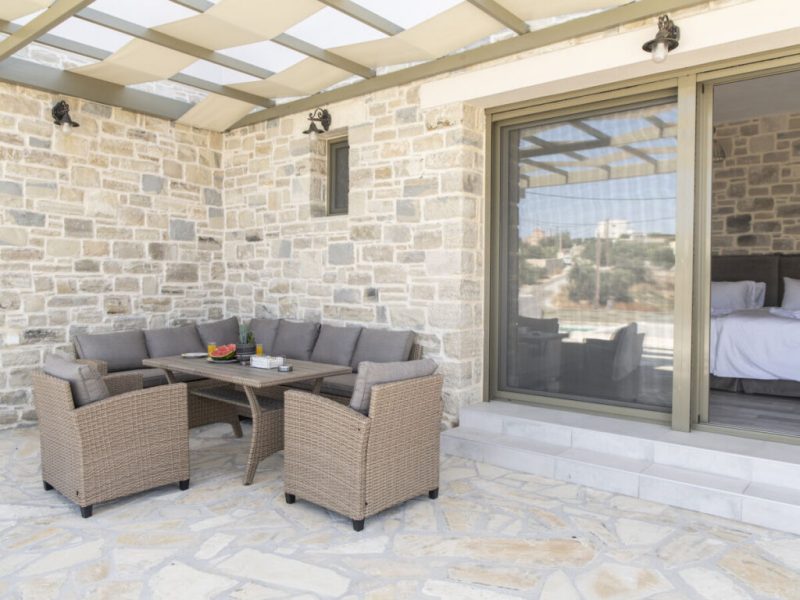 Luxurious villa for sale in Pitsidia South Crete