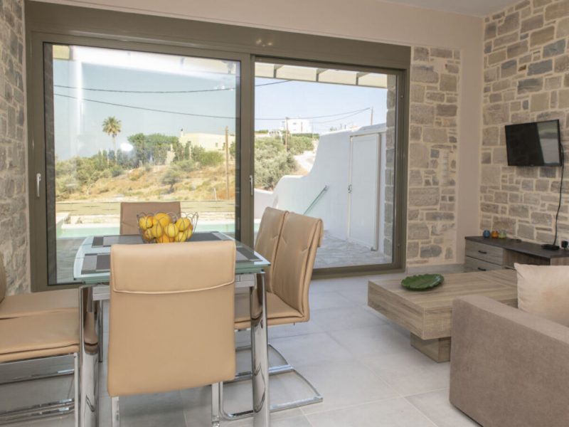 Luxurious villa for sale in Pitsidia South Crete