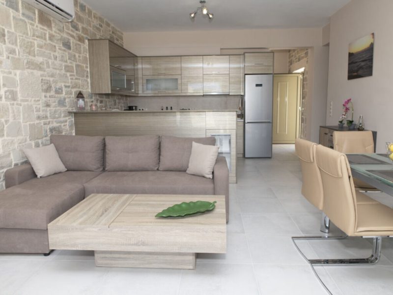 Luxurious villa for sale in Pitsidia South Crete