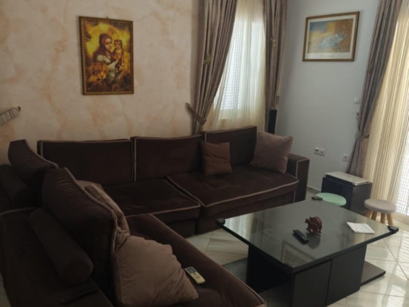 Maisonette for rent in Mires