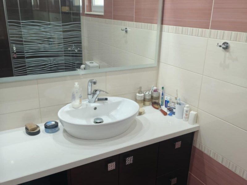 Maisonette for rent in Mires