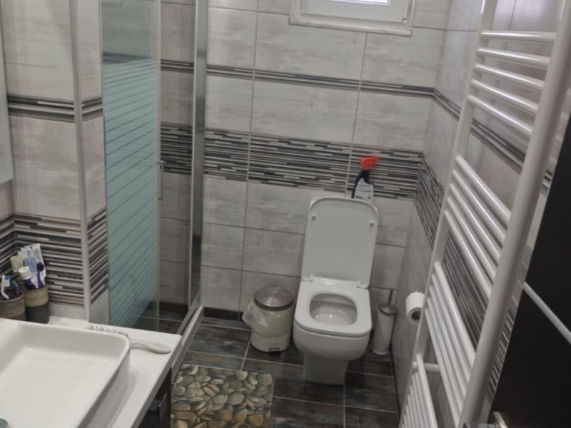 Maisonette for rent in Mires