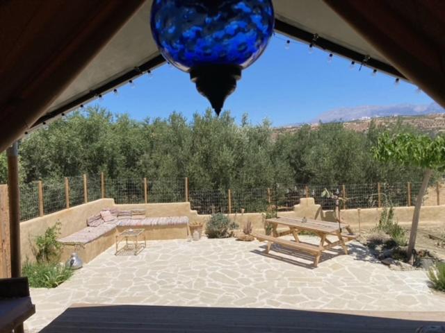 Luxe Safari Lodge Glamping Louloudia in Pitsidia