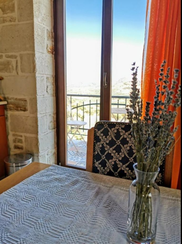 Aelia Apartment in Kamilari