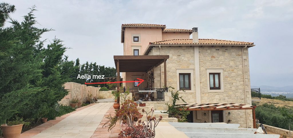 Aelia Apartment in Kamilari
