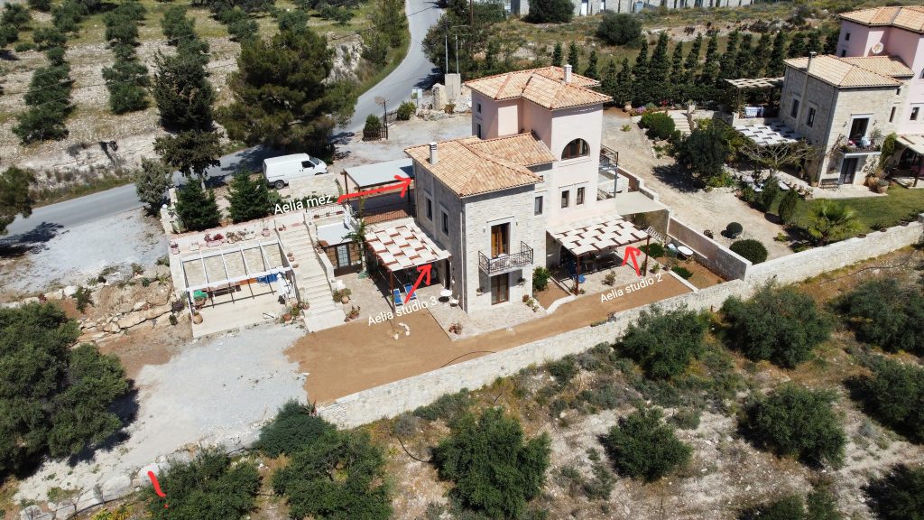 Aelia Apartment in Kamilari