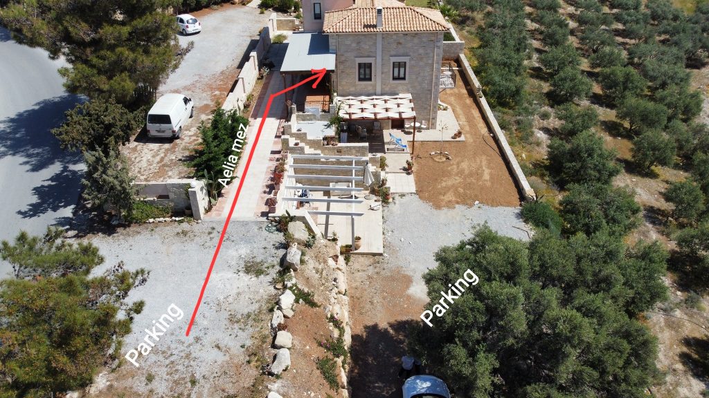 Aelia Apartment in Kamilari